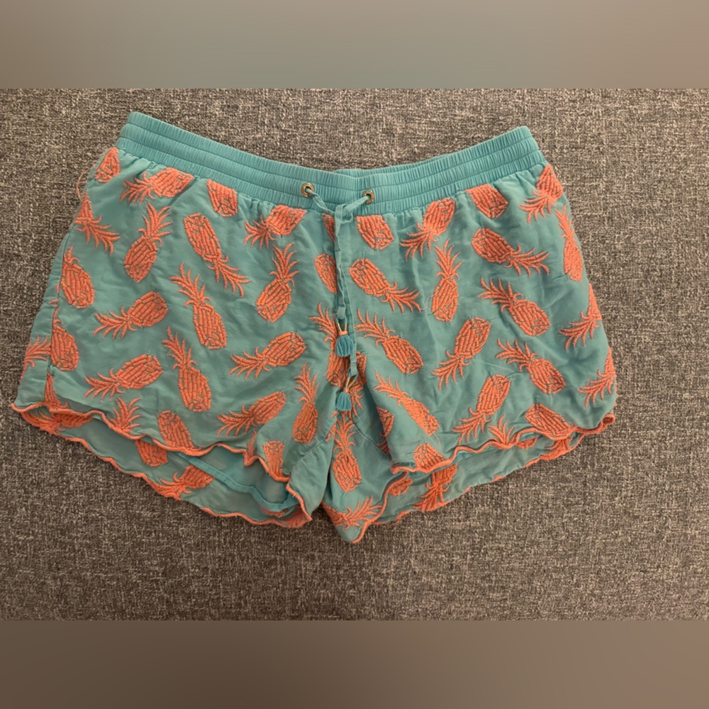 GUC Lilly Pulitzer shorts